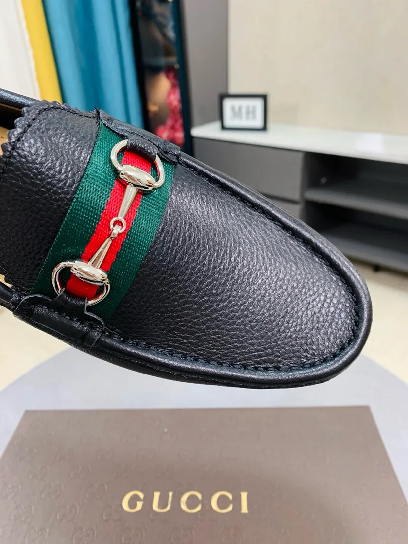 Men's men's shoes 💰458🌹🌹 Comes with packaging [GUCCI Gucci] original men's casual beanie shoes, original Italian imported special material cowhide embossing➕real first-layer sheepskin lining; equipped with precision stitching to highlight low-key luxury. The comfortable sole design maximizes the comfort and anti-slip properties of the shoe. The shoe shape is dignified and the low-key charm is not concealed! Natural and free new urbanism, code number: 38-44